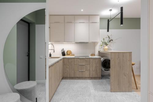 AVALON on Lypynskogo street (New building) in زامارستينيف