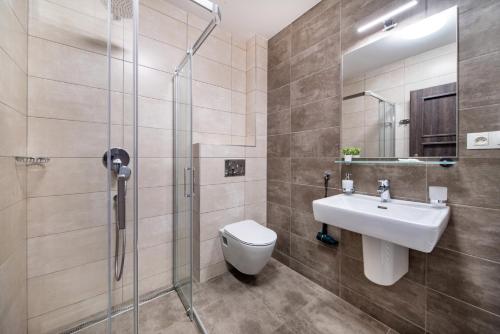 Room Mesi