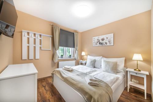 Room Mesi