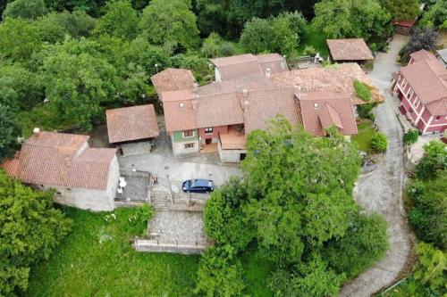 Viesnīcas āriene, La Fragua Castiellu in Suares