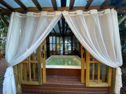 Chales Spa Exclusive - Localizado Proximo do Centro in เอวเจนิโอ เฟร์เรย์รา