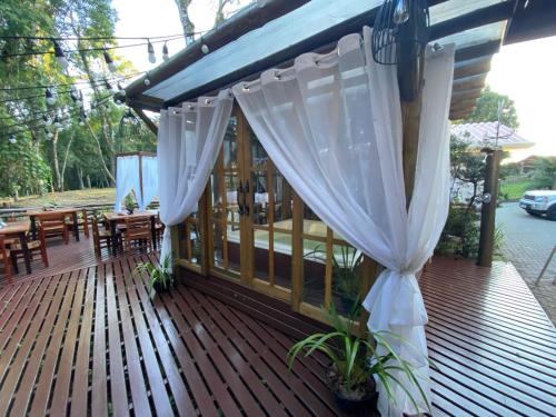 Chales Spa Exclusive - Localizado Proximo do Centro in เอวเจนิโอ เฟร์เรย์รา