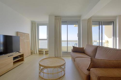 Beautiful sea view apartment in Biarritz - Welkeys