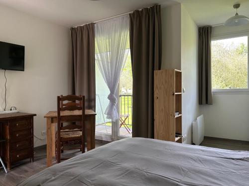 Appartement normandie avec piscine et jardin 3