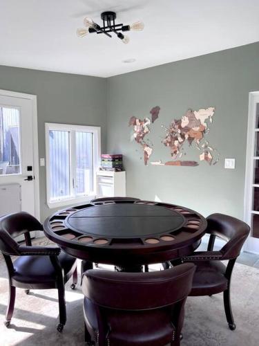 Secluded Farmhouse Retreat - Minutes from Mystic - image 2