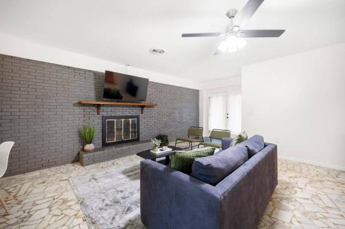 Peaceful, Modern Family Home w/ Fenced Yard in College Park, Vereinigte Staaten von Amerika