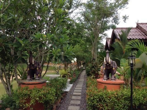 Panpim Resort