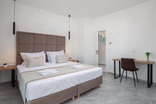 NEW! Villa Brilliance heated pool 50 m2, sea view