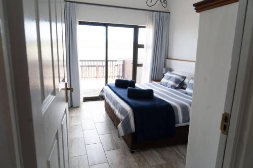 Breede River Lodge: Witsand Waterfront Apartment