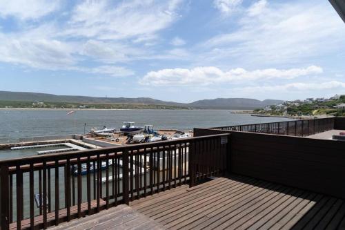 Breede River Lodge: Witsand Waterfront Apartment