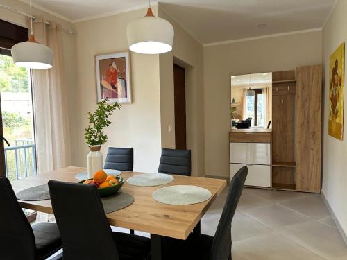 Villa Risan Apartments - image 5