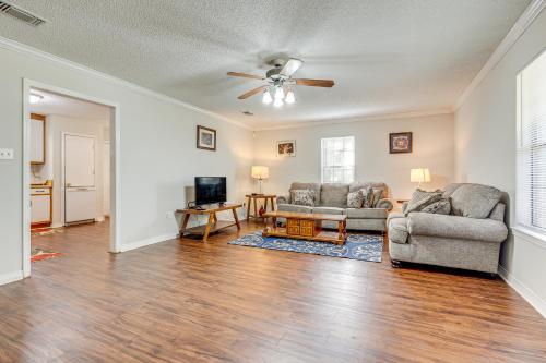 Charming Satsuma Home about 14 Mi to Mobile! photo 3
