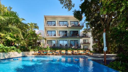 Swimming pool, Cristalino Lagoon Front Hotel, Restaurant & Spa  in Magisterial