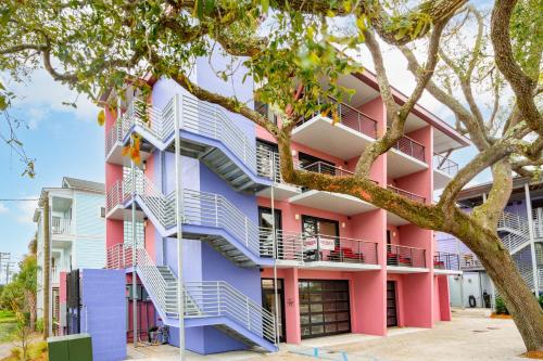 Boutique Vera Hotel in the Heart of Folly Beach in Folly Beach, USA