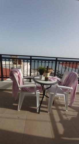 Alkisti's seaside apartments in Potokaki