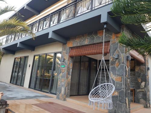 Exterior view, Villas Rocher - Standard Suite 2B in Fond du Sac