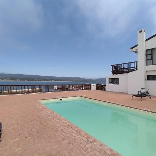 Breede River Lodge: Witsand Waterfront Apartment