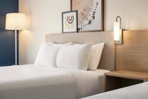 Country Inn & Suites by Radisson Near Universal - image 12
