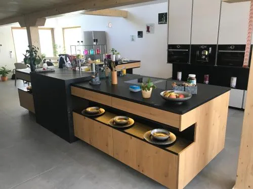 Exklusives Wohnen im Herzen Bayerns - Luxuriöses Haus mit Dachterrasse und Whirlpool, nahe Passau in Windorf, Deutschland
