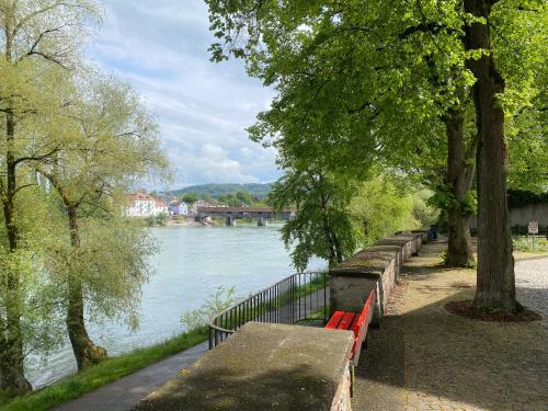 NEU Deluxe Suite Münsterblick, Maisonette, Kingsize Bett, Küche, Netflix, Aussicht, E-Kamin