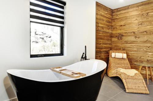 12 Chemin Blanc in Stoneham (QC)