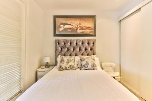 Urban Oasis Suite- Modern Comfort Meets Hotel Lux, Cape Town