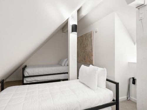 1 Bedroom with Kitchenette Plus Loft