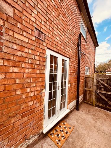 R4 - Newly Renovated Private Room with own kitchenette in a shared house - Selly Oak Birmingham, Birmingham (fotografie 4)