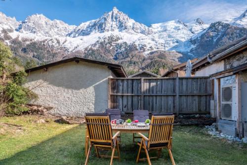 Pretty loft with view of Mont Blanc & glacier