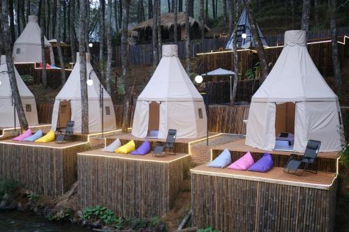 Regan Luxcamp by Digihub Hospitality in Pangalengan