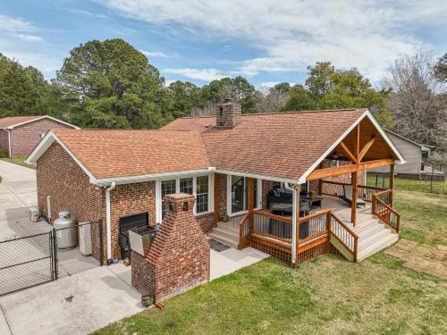 Waterfront Lake Gaston Home with Private Dock!