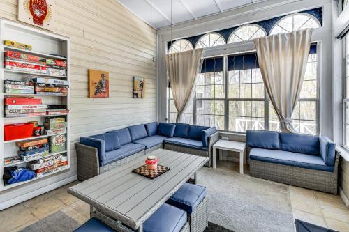 Family Tallassee Retreat with Sunroom and Decks! in Tallassee, USA
