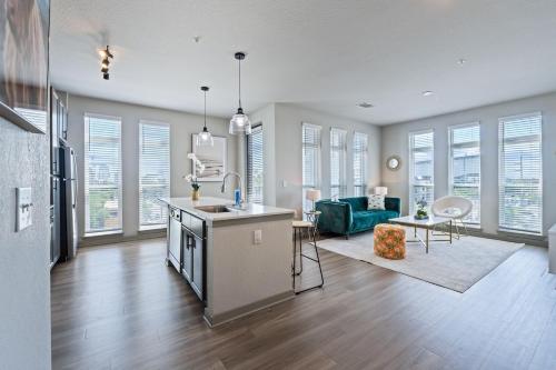 Central Avenue 2 Bed Mins From Tropicana Field in St Petersburg, USA