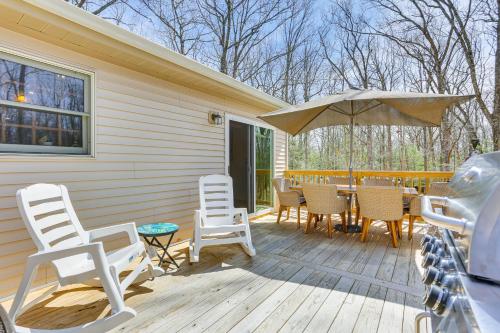 Forest-View Deck & Fire Pit: Poconos Escape! in Bushkill (PA)