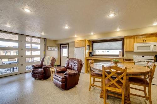 Platte Vacation Rental about 3 Mi to Missouri River! in Platte (SD)