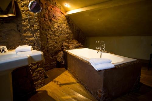 The Guest House - image 13