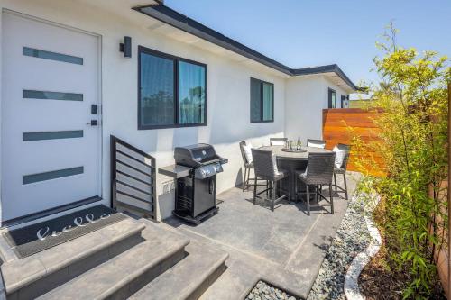 2 Bedroom House - Fire Pit Table BBQ - Downtown in San Diego, USA