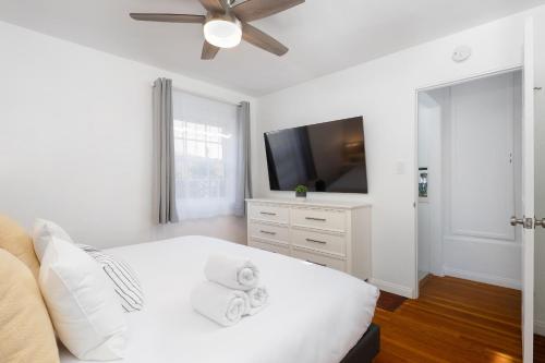 2 Bedroom - Ocean View Hot Tub Parking - 8 Guest, San Diego (foto 5)
