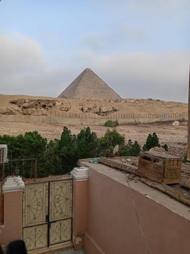 Grensha Pyramids inn - image 3