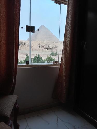 Grensha Pyramids inn - image 6
