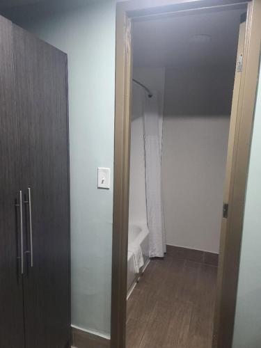 Best Western Ocean Reef Suites - image 5