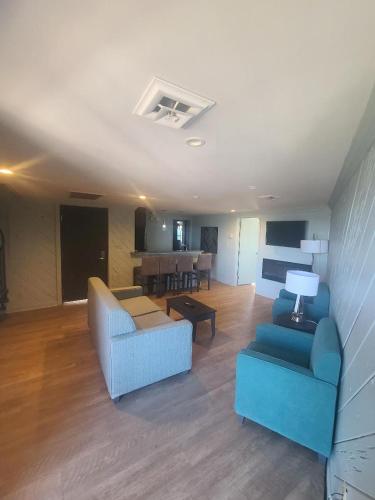Ocean Reef Suites