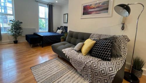 Studio apartment in Barbican / Farringdon, Лондон