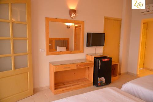 Superior Double Room image 5