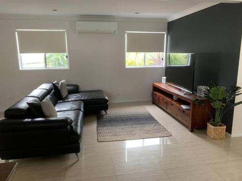 Ruby Tuesday - Little Beach House