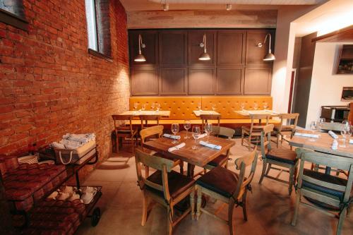 Hotel Indigo Boston Garden an IHG Hotel - image 42