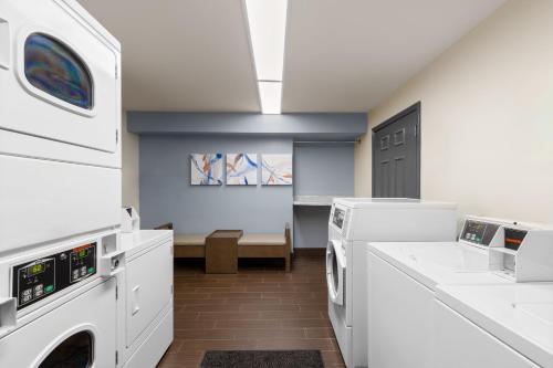 Candlewood Suites St Louis St Charles, an IHG Hotel in St. Charles, USA