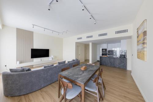 Luxury Living On The Top Floor Full Marina View, Dubai (Foto 10)