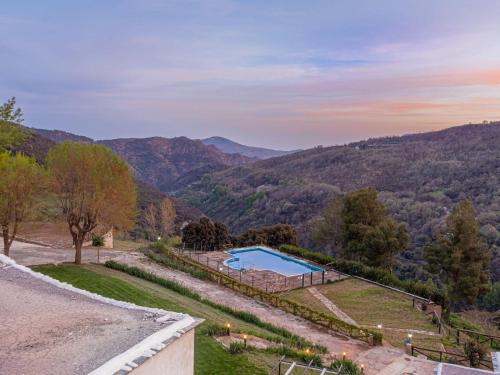 Romantic apartment in Granada with shared pool