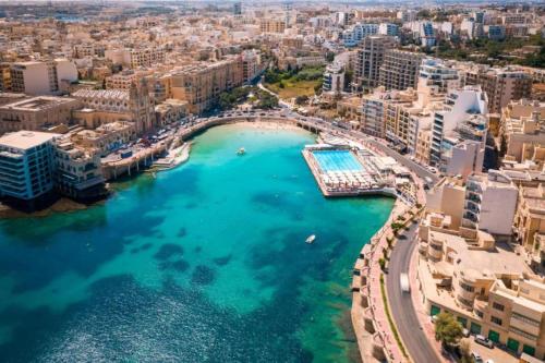 Brand New St. Julian's Luxury Apartment - Wish Malta